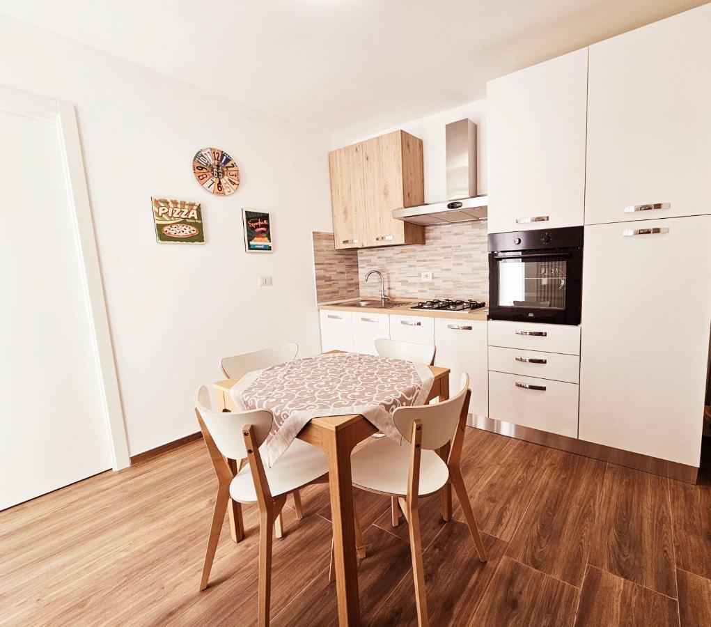 Acacia Apartment Molfetta Exteriör bild